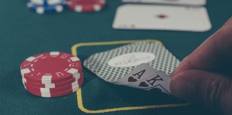 Layar Blackjack pusat4d bernuansa hangat